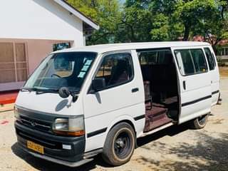 used toyota hiace