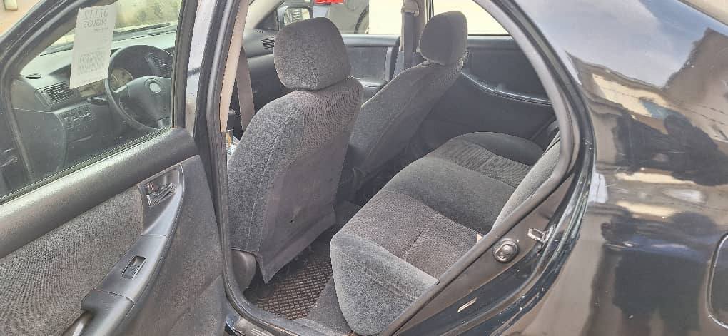 A picture of Toyota corolla 2006