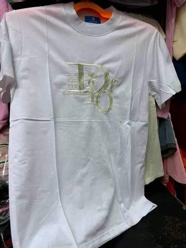 A picture of T shirt