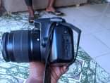 A picture of Canon 1200D