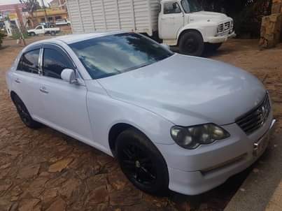 A picture of MARK X FOR SALE CALL 0701057114 0761990442