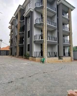 houses kyanja