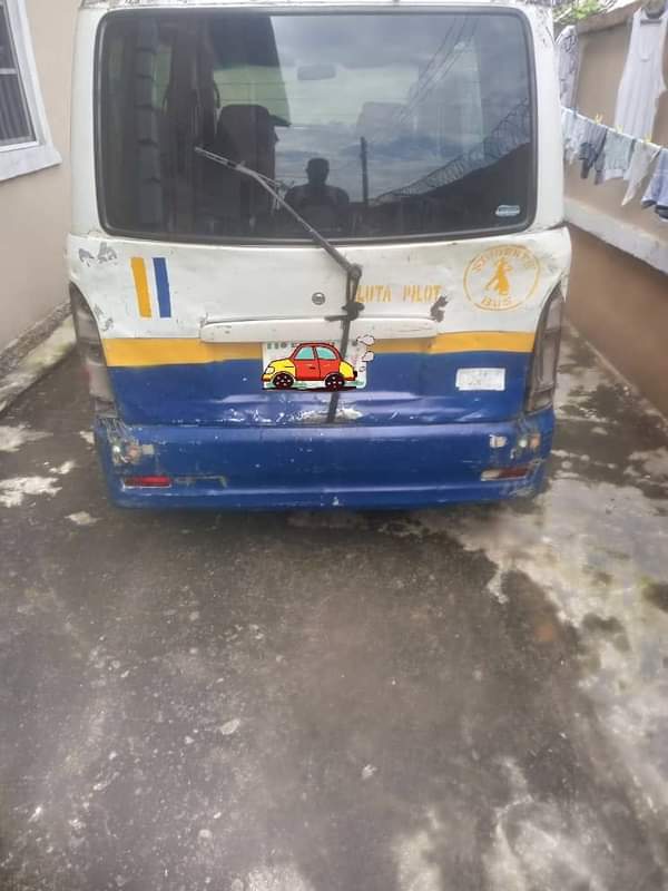 A picture of Daihatsu Mini Bus Belgium engine Gear working perfectly On Belt
