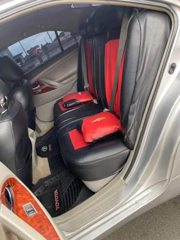 A picture of Brand Toyota Camry 2010 Sound Engine Smooth gear Sweet interior