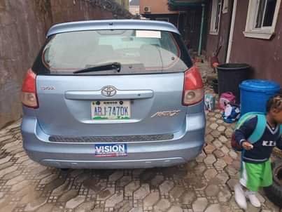 A picture of Toyota Matrix 04