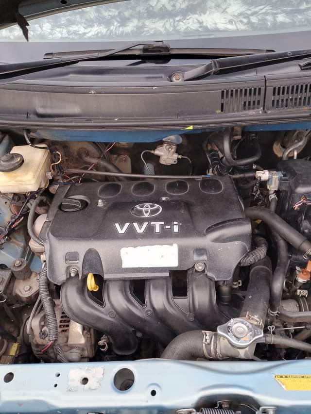A picture of Toyota Raum Kalii