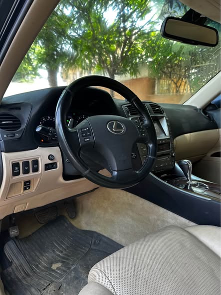 A picture of Lexus Is250 Toks for sale