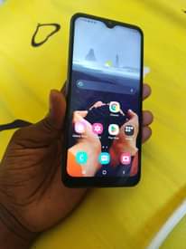 A picture of Samsung A20