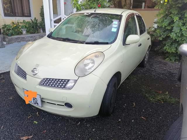 used nissan march