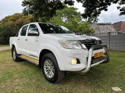 used toyota hilux