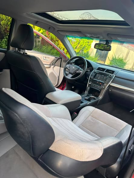 A picture of New arrival Direct Belgium 2017 Model Toyota Camry