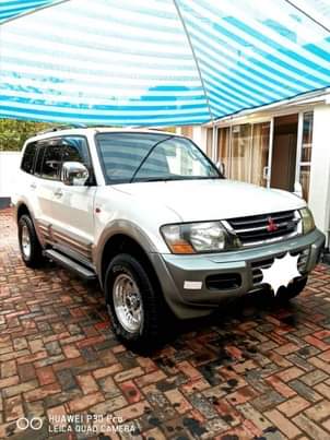 used mitsubishi pajero