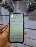 A picture of Iphone X 256