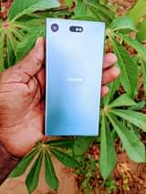 A picture of Sony experia xz1 kipengel batree limevimba gb64 ram4 net4g 0757407205