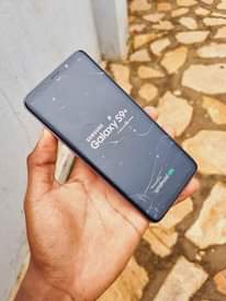 A picture of Samsung s9 plus