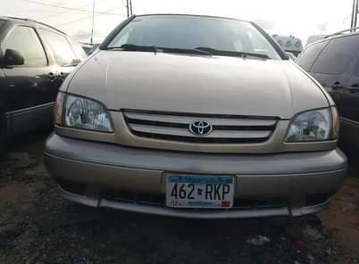 A picture of Tokunbo Toyota Sienna 2005 Model Available First body noting to
