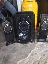 A picture of Sea piano mziki mnene mwenye kuwahi na awahi bluetooth ipo