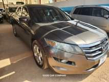 A picture of Honda Crosstour 2010 Model Price 3M SlightlyNegotiable with cold chilling