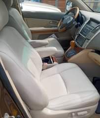 A picture of Rx330 2004 Perfect Condition