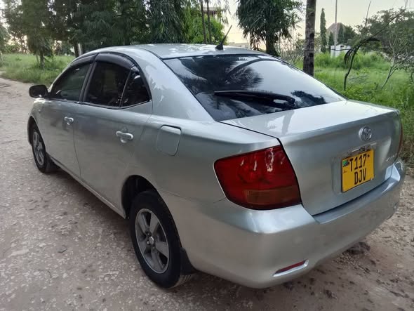 A picture of TOYOTA ALLION