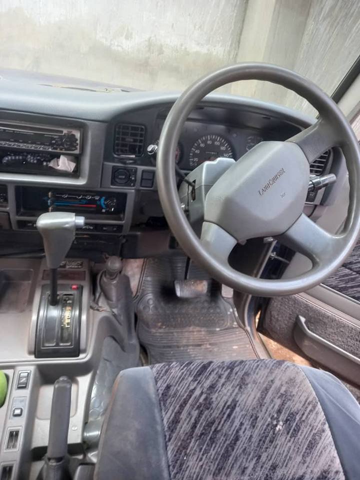 A picture of LAND CRUISER 3L