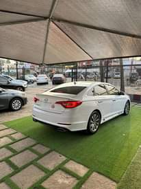 A picture of Hyundai Sonata