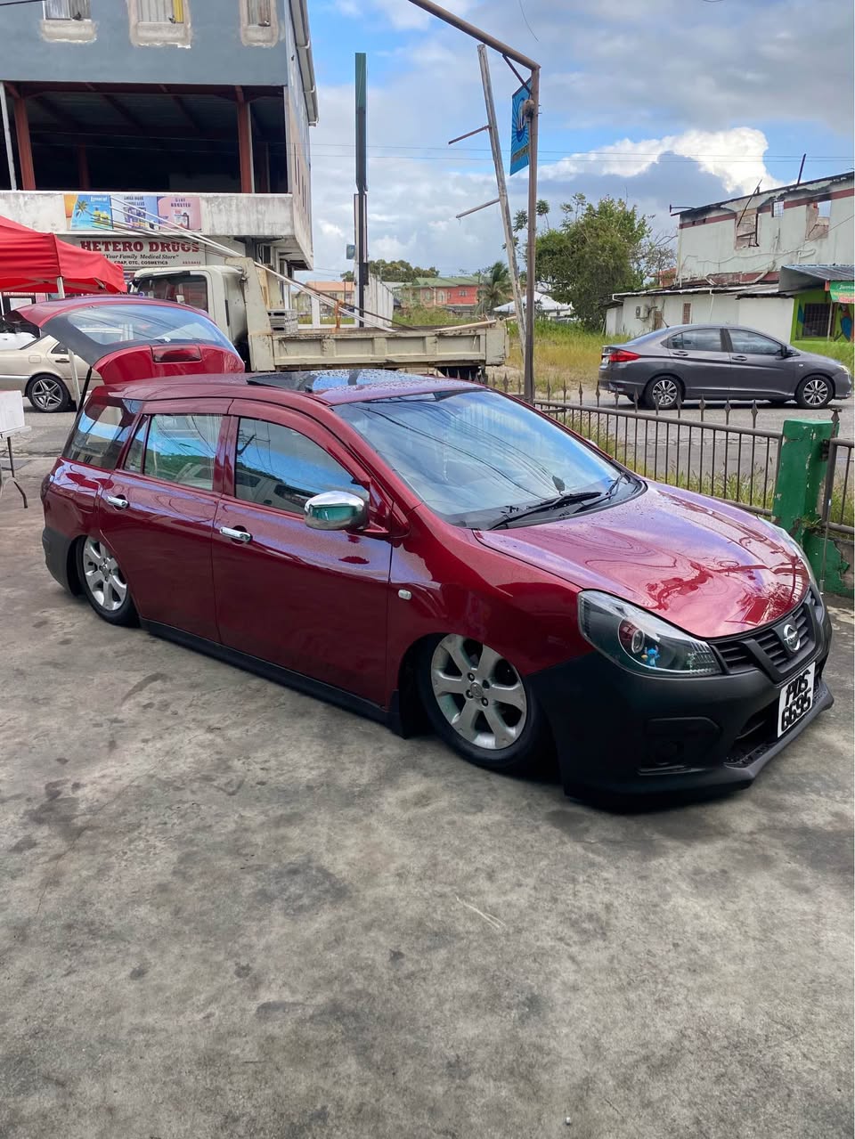 nissan ad wagon