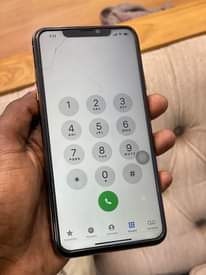 A picture of iPhone Xmax