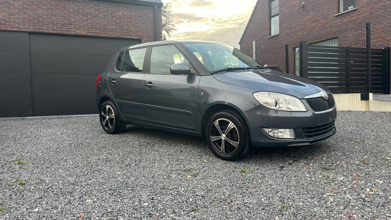 A picture of Skoda Fabia 2011 bouwjaar 1 2 benzine 117 000km airco
