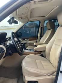 A picture of FOR SALE EXTREMELY CLEAN RANGE ROVER HSE SPORT 2013 MODEL