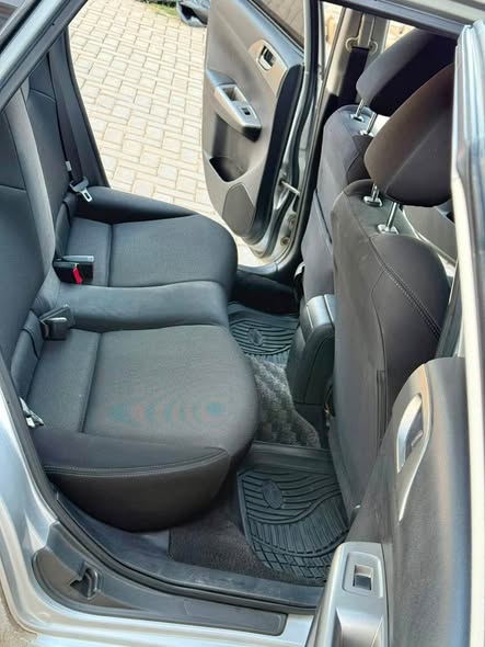 A picture of SUBARU IMPREZZA FULL AC MUSIC CC 1490 MIL 9 9
