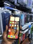 A picture of Iphone Xs