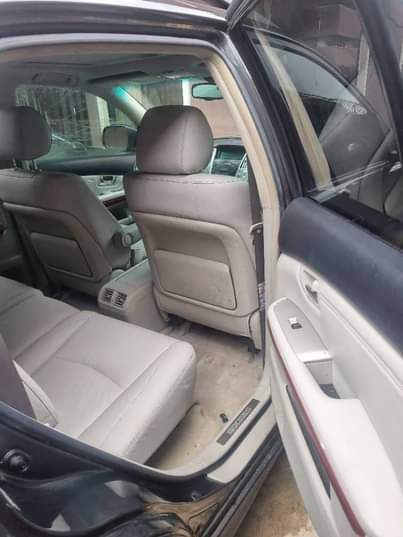 A picture of Direct tokunbo Lexus Rx 350 Clean interior and exterior Everything