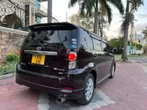 A picture of TOYOTA RUMION KALI SANA