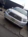 A picture of Toyota Highlander 2008