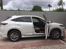 A picture of Toyota Harrier New Model