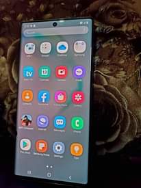 A picture of SAMSUNG GALAXY NOTE10 PLUS