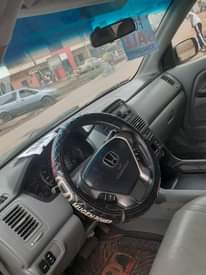 A picture of Honda pilot 2003 model