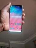 A picture of Samsung s10 plus