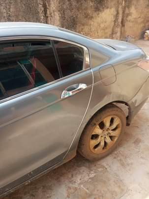 A picture of Honda Accord 09028784499