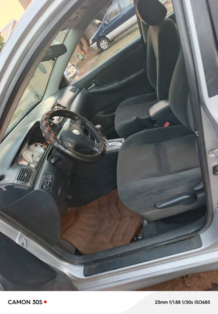 A picture of Toyota Corolla 07
