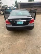 A picture of 2004 Toyota Camry v4