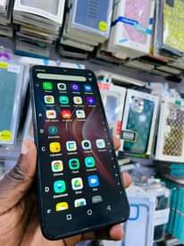 A picture of Infinix hot 10i