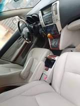 A picture of 2005 Rx330