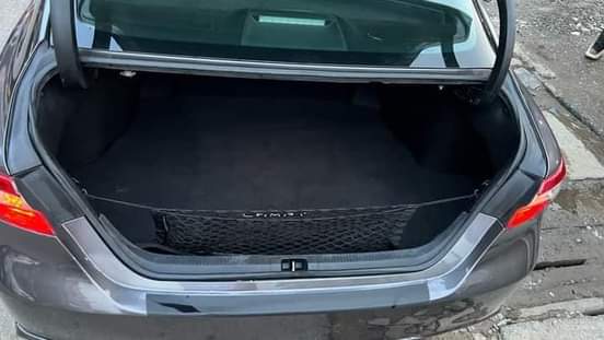 A picture of Toyota Camry SE
