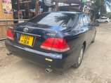 A picture of Toyota crown