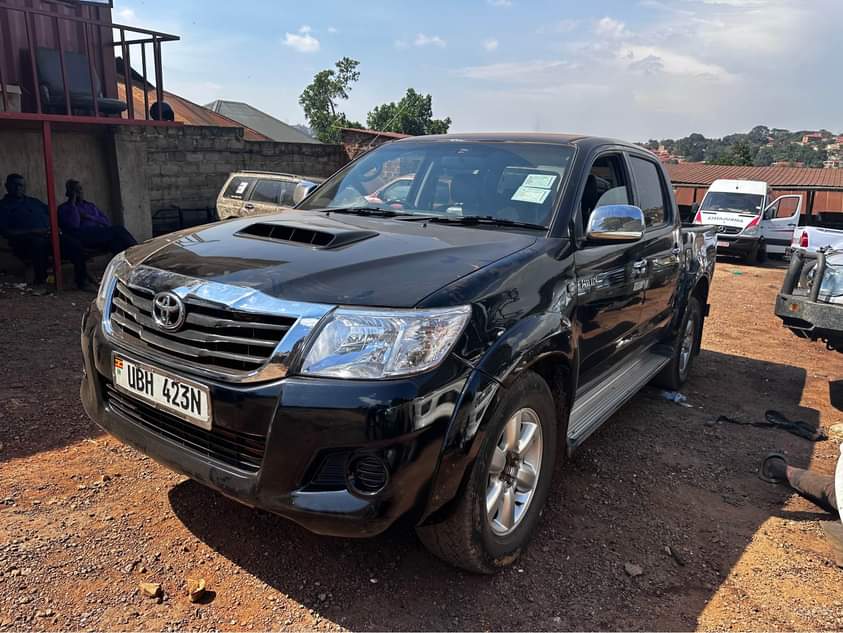 A picture of Toyota Hilux Vigo for sale
