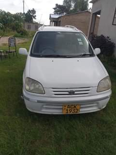 used toyota raum