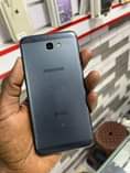A picture of Quick deal Samsung Galaxy J7 prime 4gb ram 32gb storage