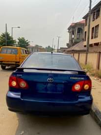 A picture of Toyota Corolla 2004